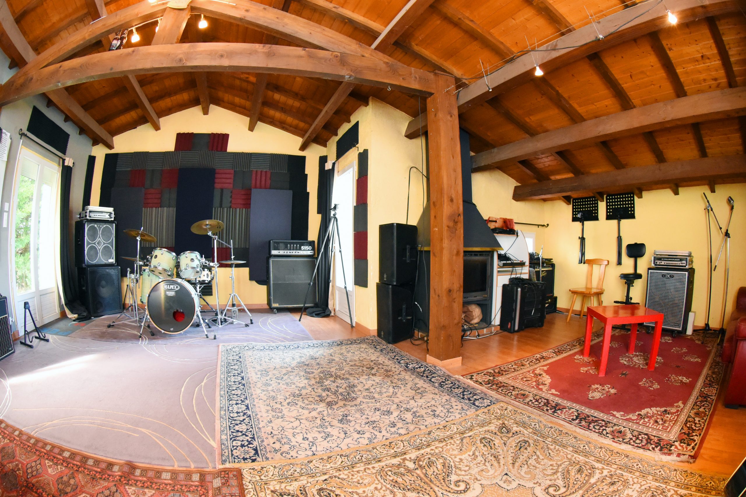 Live Room / grande cabine